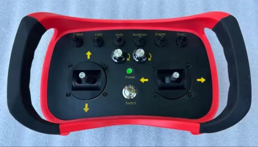 Destroçador martelos telecomandado