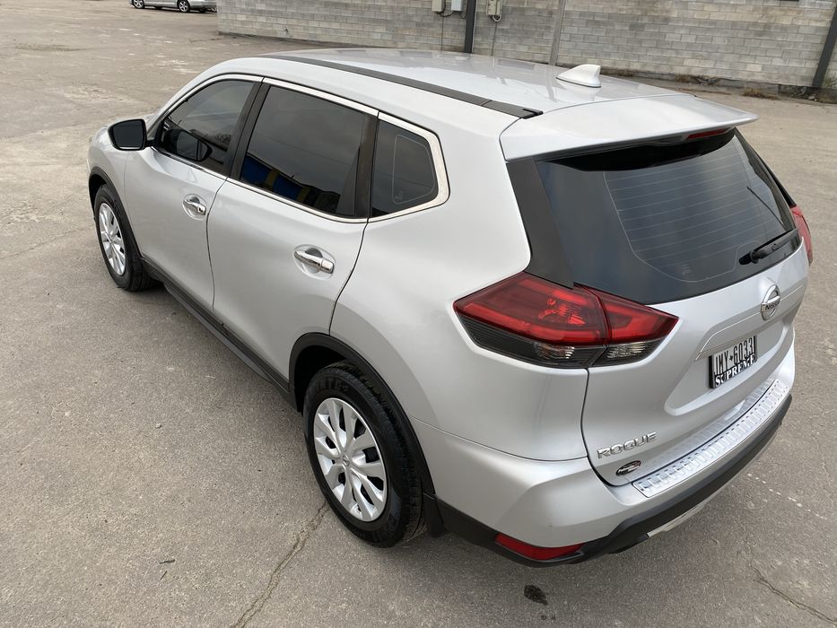 Nissan Rogue X-TRAIL 2020