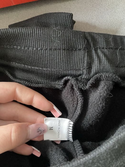 Spodnie dresowe the north face
