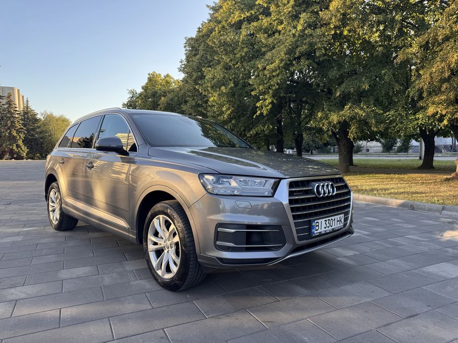 Audi Q7 2017 VIN WA1LAAF78HD042905 фото оголошення 2 з 8