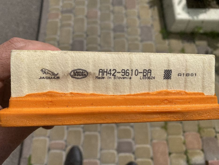 Land Rover  3.0 V6 Diesel повітряний фільтр  AH42-9610-BA