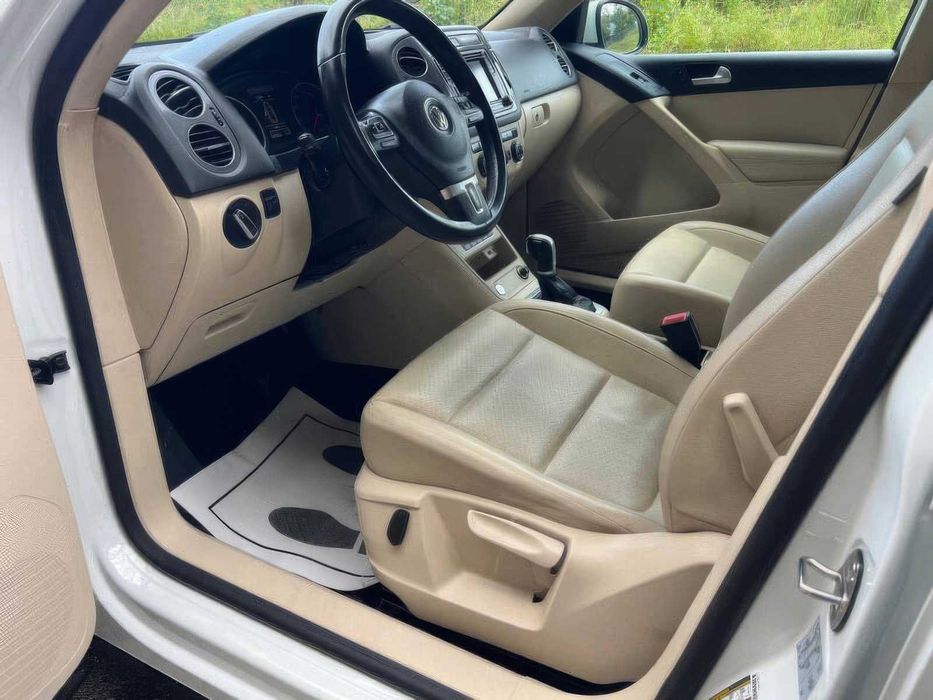 Volkswagen Tiguan      2017