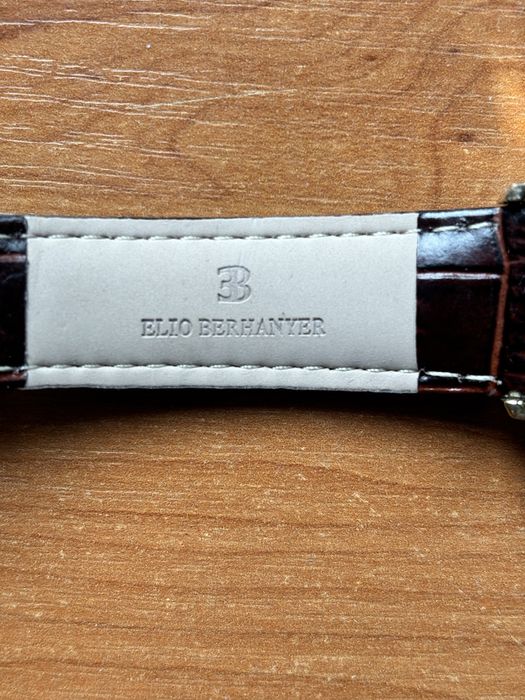 Zegarek projektu znanego mistrza Berhanyera. Unikalny.