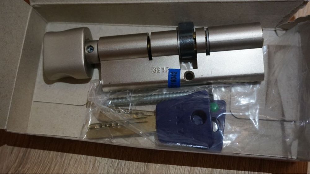 Серцевина для замка Mul-T-Lock