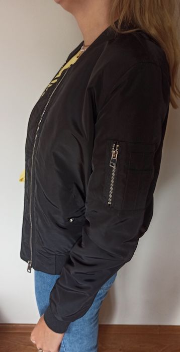 Kurtka Bomberka jesienna rozm S