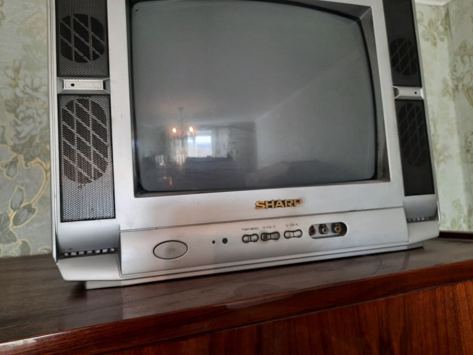 Телевізор     Sharp