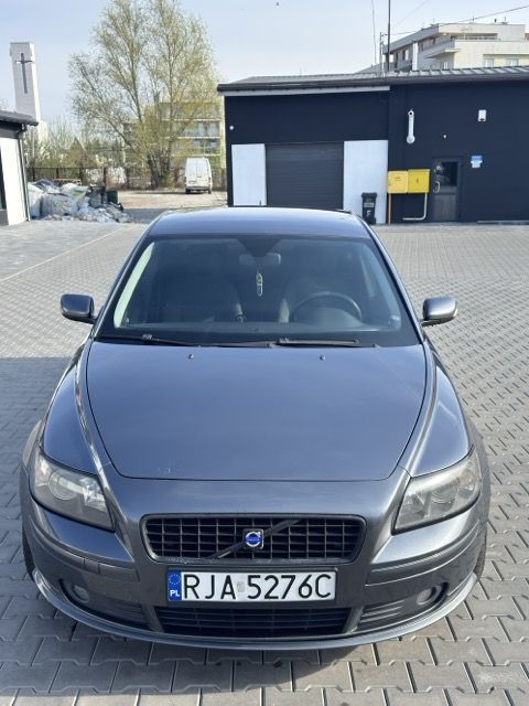 Volvo S40