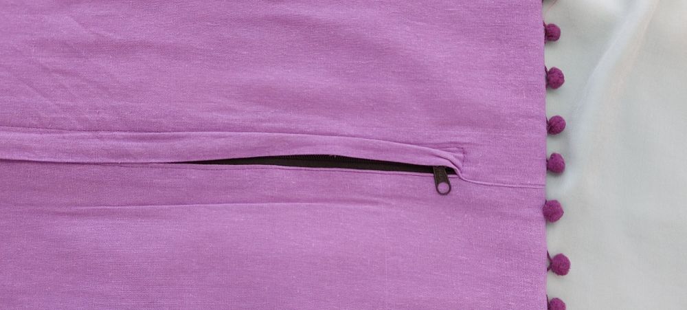 Almofada Bordada - Patchwork - origem Dubai