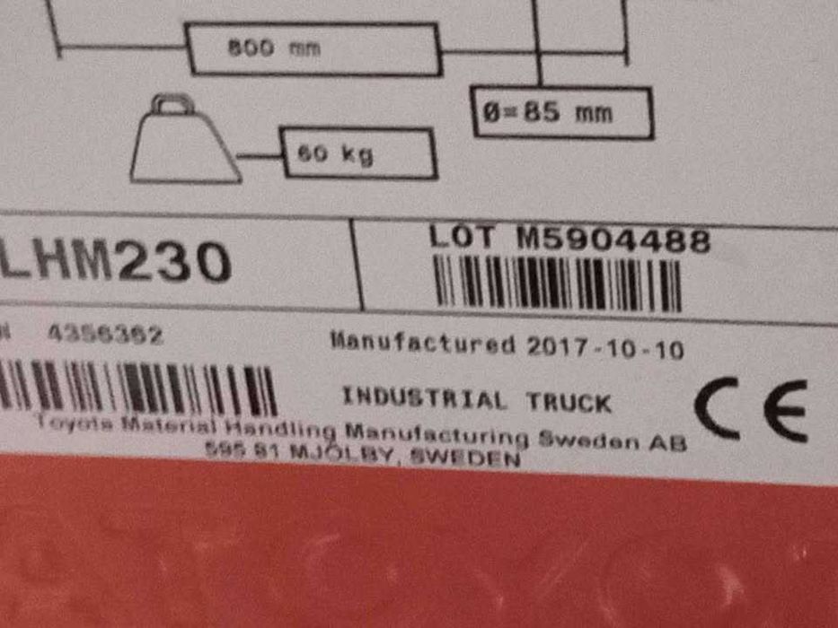 Wózek paletowy  Toyota 2300 kg krótki