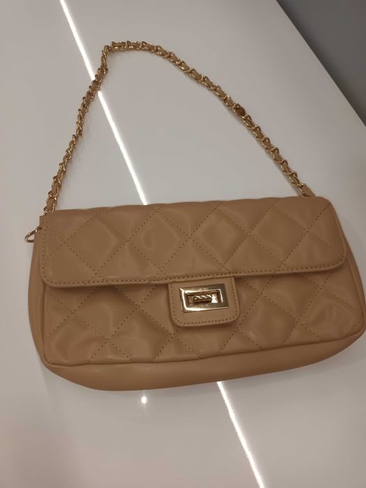 Bolsa camel seaseide