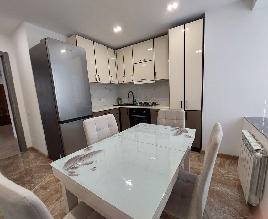 2 кімнатна  квартира у новому Варшавському мікрорайоні Тернопіля