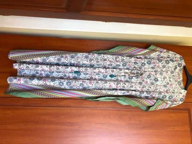 Długa kolorowa letnia sukienka w rozm.S