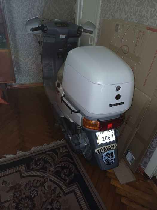 Продам скутер Yamaha