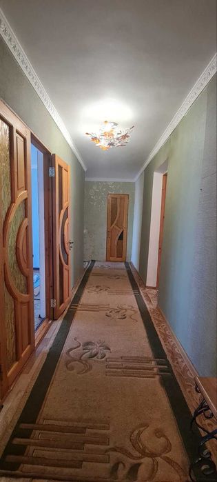 Продаж 3-кімнатної квартира-74 м²