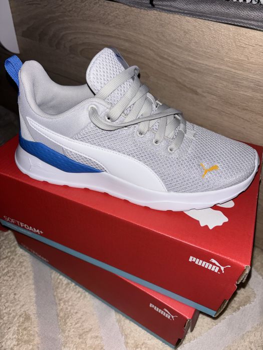 Кросівки Puma унісекс