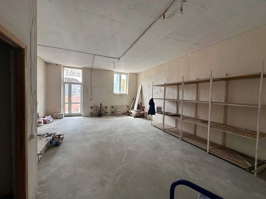 Представляем коммерческое помещение под бизнес !