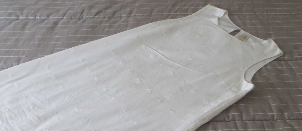 Vestido Cortfield Branco, 100% algodão, forrado, e bordado - Tam. S