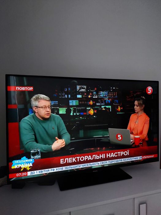 Тв Philips 43 PUS6031/12  4K,вип.2016р.