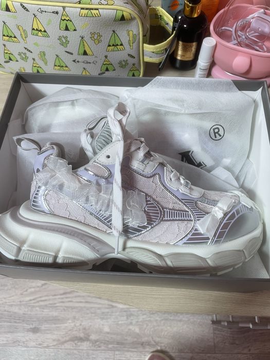 Кроссовки Balenciaga 37 р