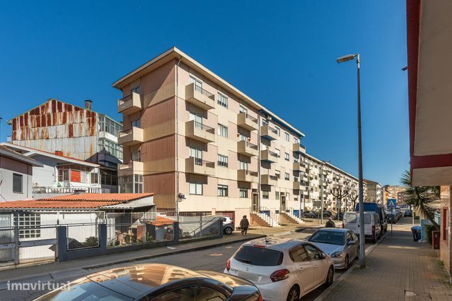 Apartamento T3 à venda em Valongo - Ermesinde — Ermesinde, Porto