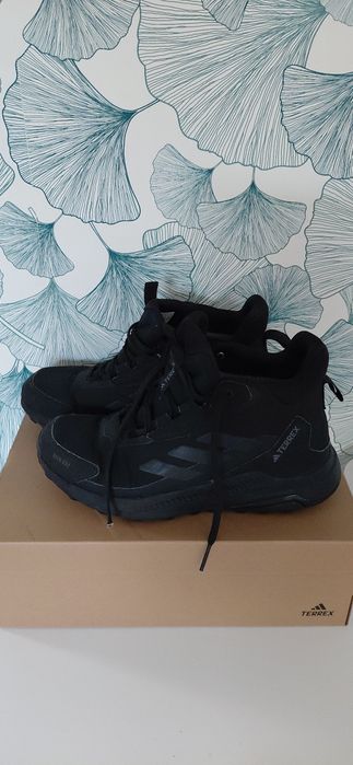 Buty Terrex Anylander Mid Rain.Rdy Hiking
Cena
439 zł