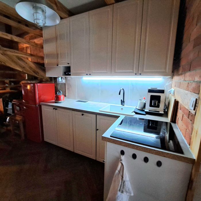 DOM nad jeziorem. Kaszubska Wenecja. 10 osób. Sauna, Balia