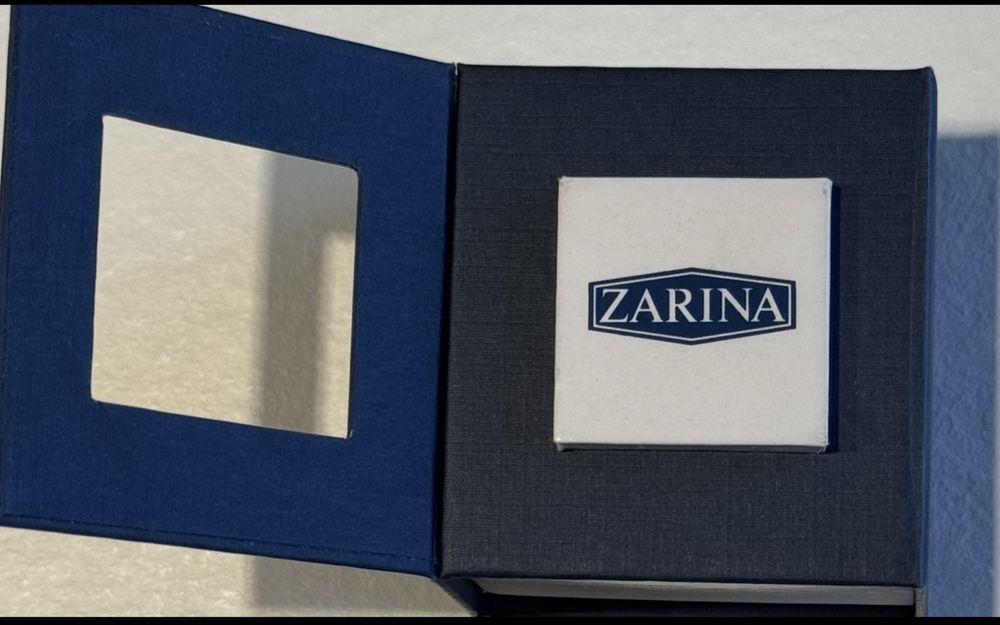 Дитячі золоті сережки-пусети з фіанітом Zarina