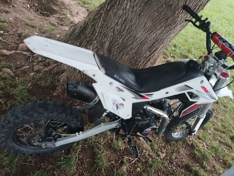 Продам мотоцикл BSE 125