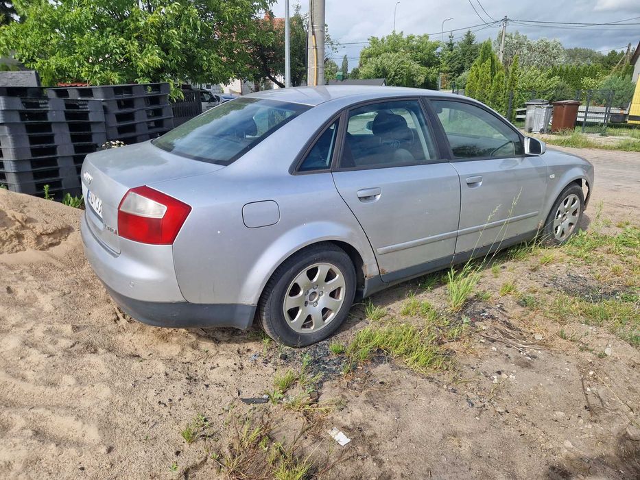 Audi A4 04r 1.9tdi zarejestrowany dobra cena możliwy transport