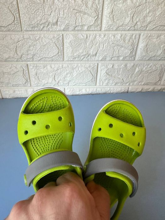 Crocs 24p C7 крокси шлепки сандалі босоніжки