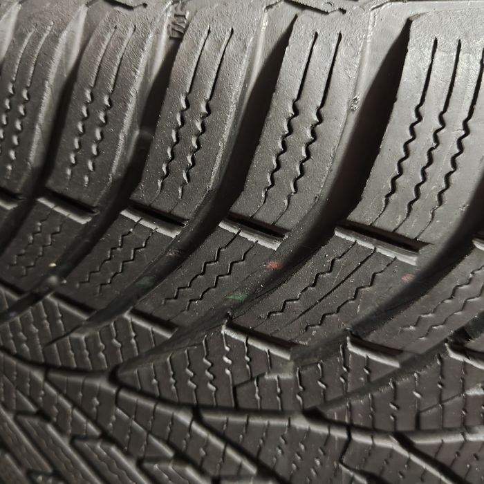 225/50/17 XL Continental Winter z 2024 roku