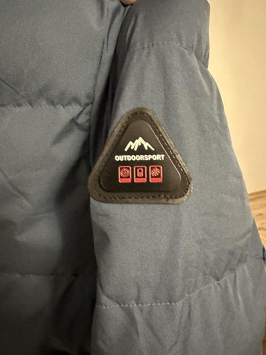 Kurtka przeciwdeszczowa Xl pisać na priv