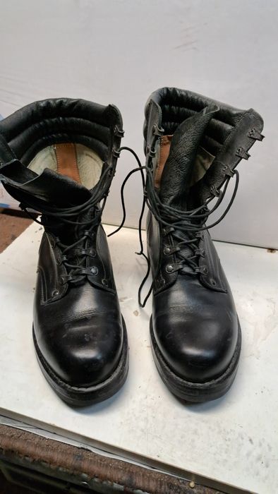 Buty wojskowe numer 42