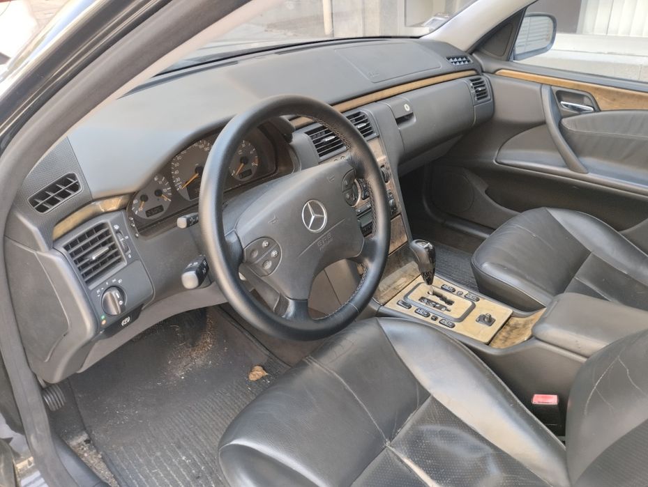 Mercedes E220 CDI Avantgarde