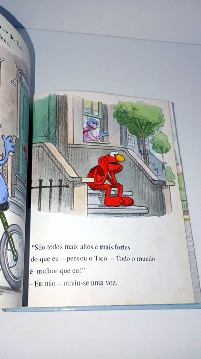 Que Bom que é ser Pequenino! - livro da Rua Sésamo