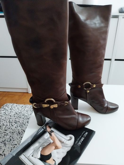 Botas Cano Alto em Pele Genuína Tam.39 Paulo Brandão