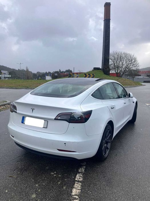 Tesla Model 3 Standard Range Plus