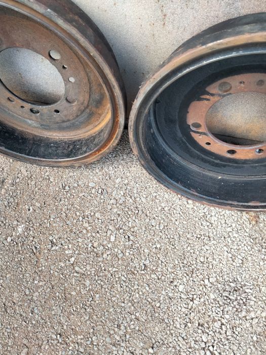 Продам тормозные барабаны