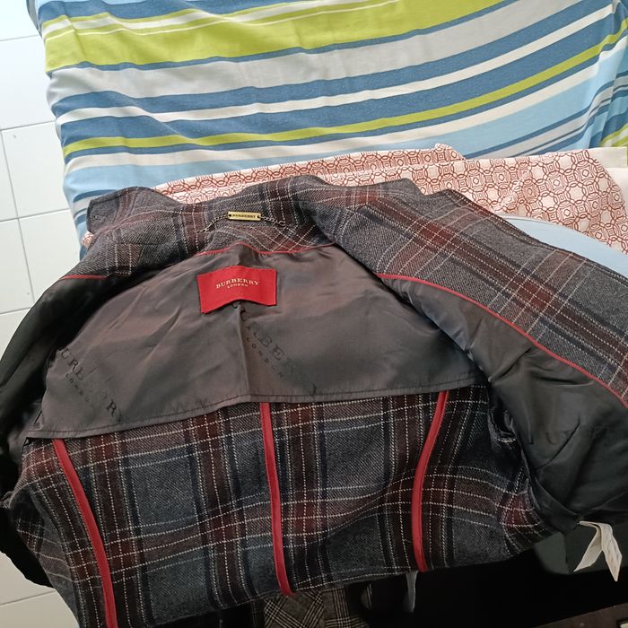 Casaco blazer  Burberrry  t. S  45€