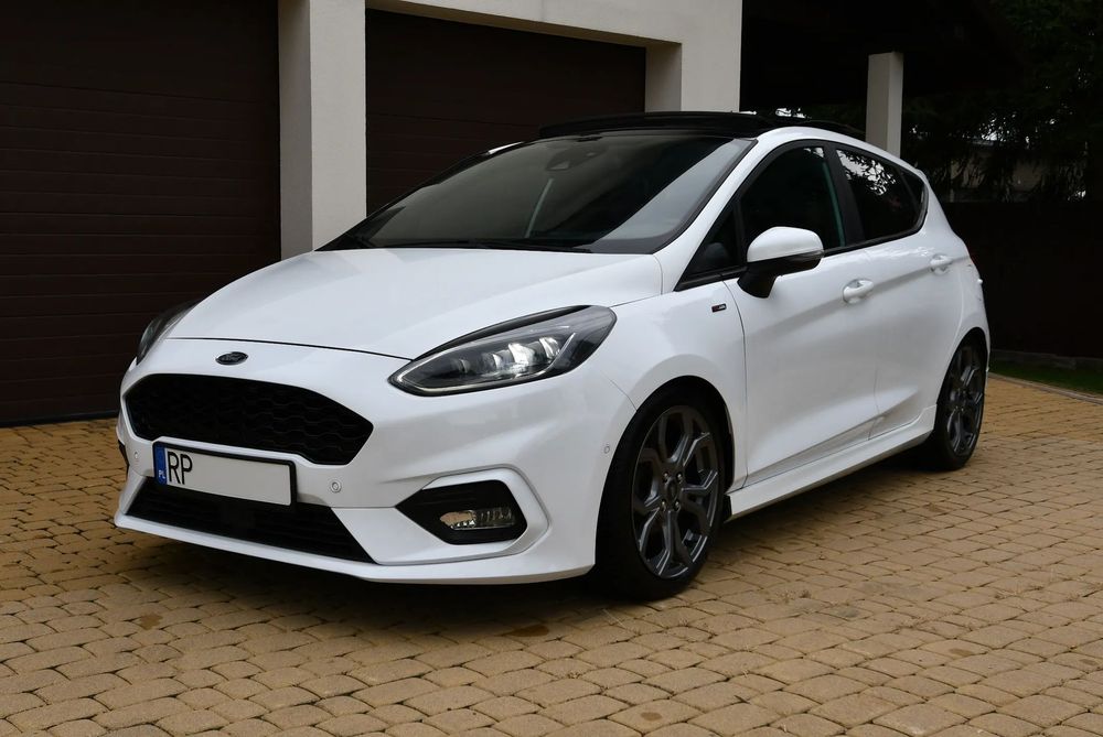 Ford Fiesta AUTOMAT ST Line B@O full led panorama