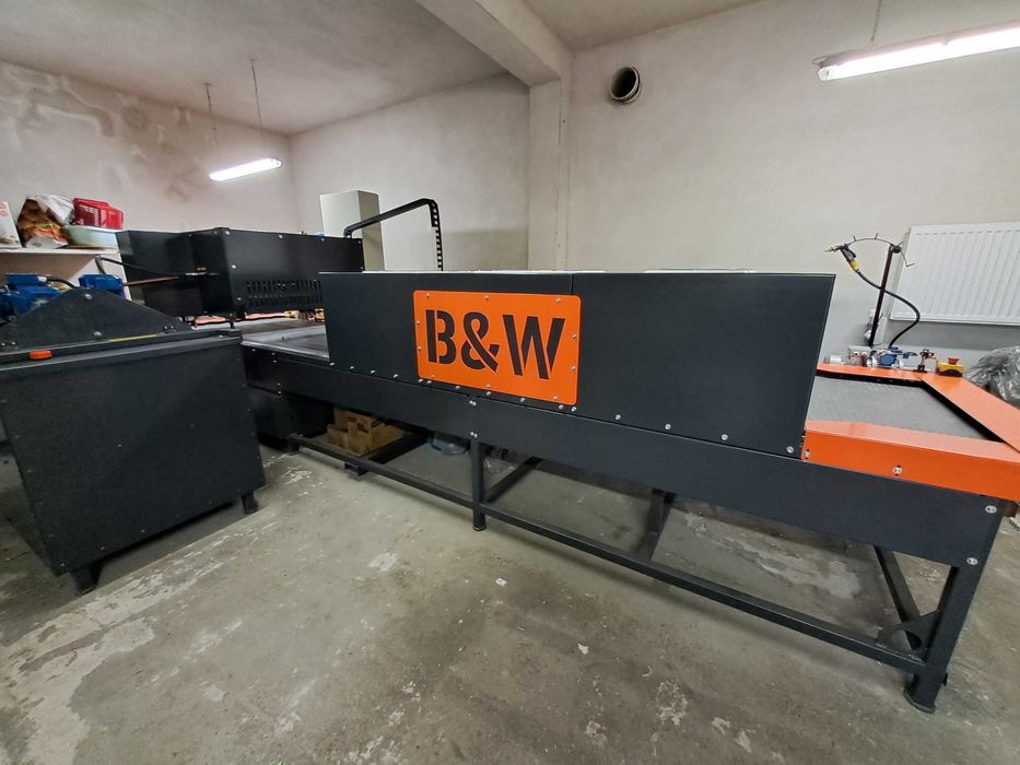 Automatyczny dozownik płynnej parafiny