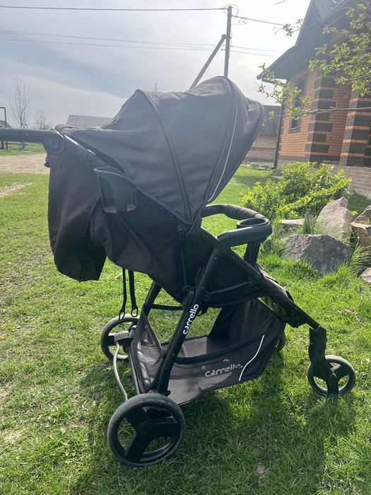 Прогулочний візочок