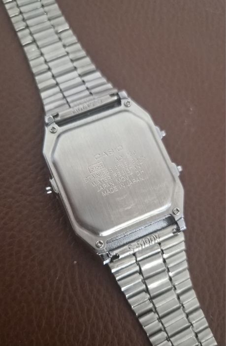 Relógio Casio AQ-230
