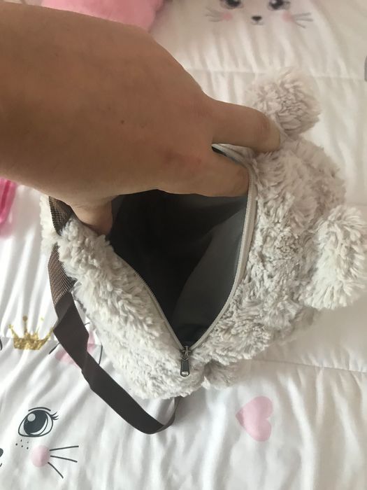 Mochila criança quase nova