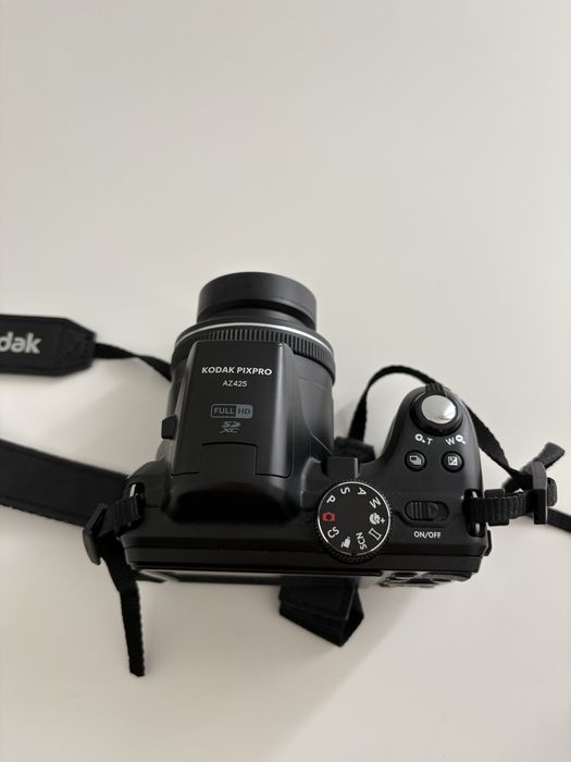 Kodak Pixpro AZ425