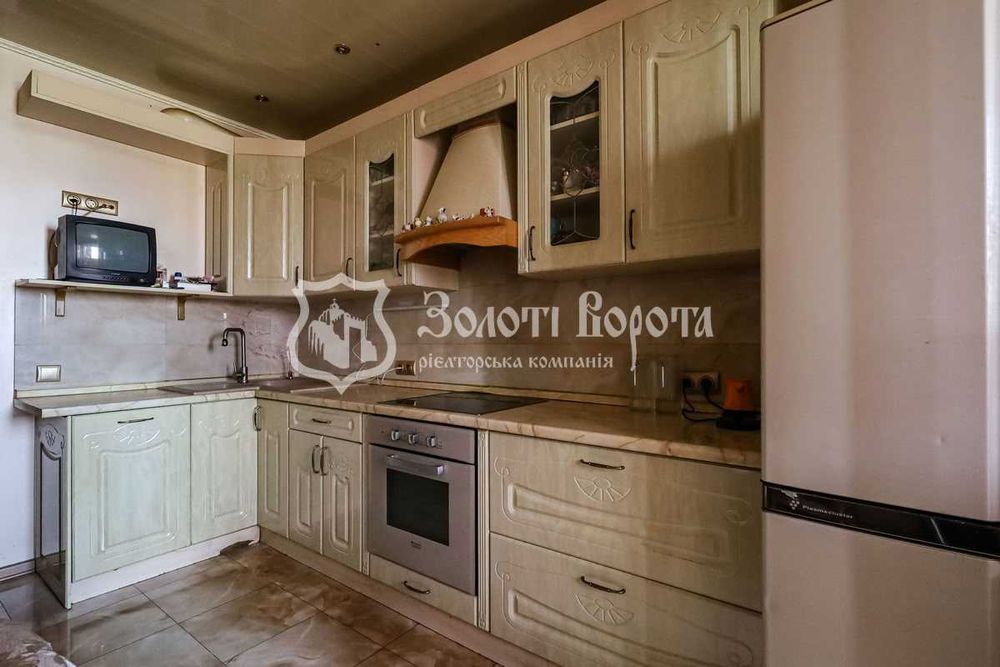 Квартира, 4к. Євроремонт. Срібнокільська, 1, Позняки Дарницький район
