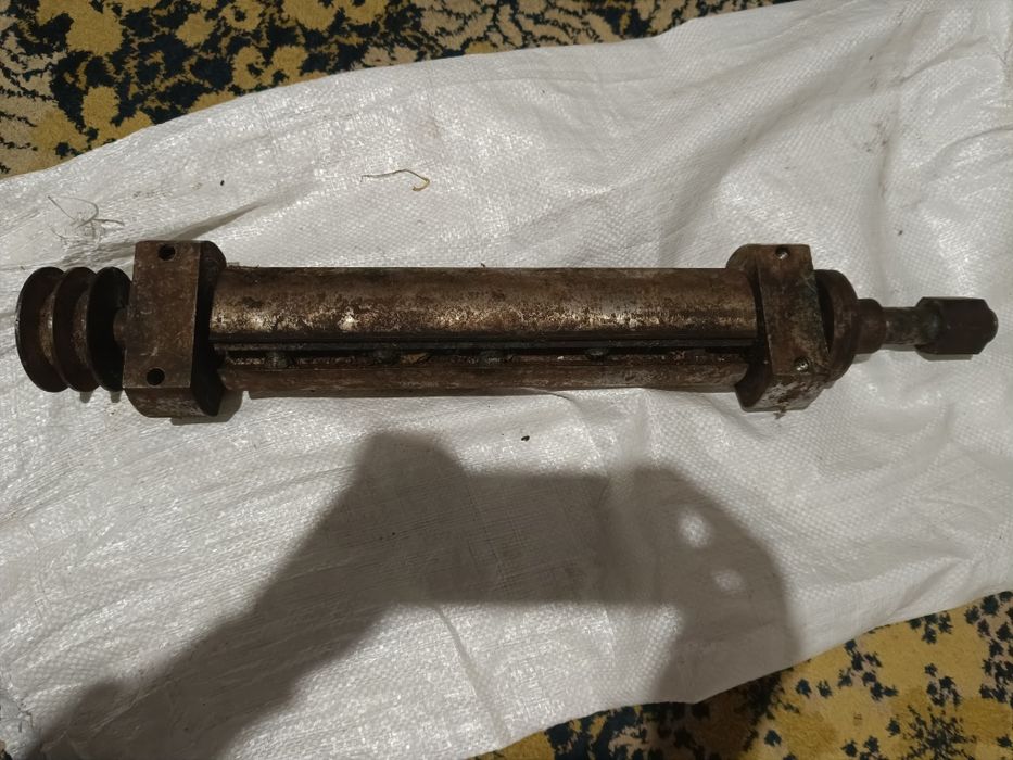 Строгально Фугувальний вал на циркулярний станок