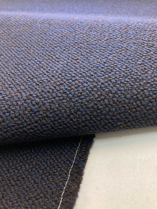 4 m Kvadrat Vidar 4 0386– Ikona Luksusu i Głęboka Tekstura | Rafa Simonsa Duński Design Tkanina Meblowa Obicowa Klasa Premium z Naturalnej Wełny