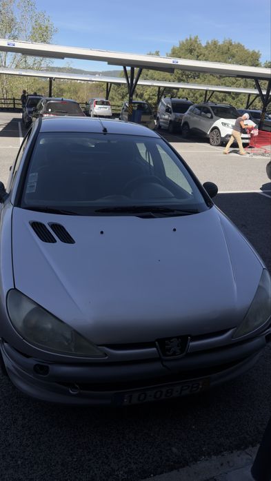 Peugeot 206 1.2 Gasolina (2000) – 5 Portas – Económico e Fiável — photo 3
