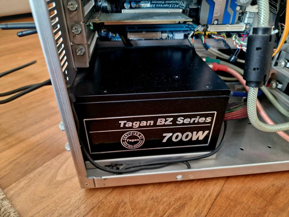 Caixa PC e componentes